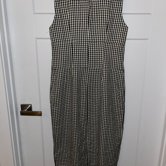 Black and tan houndstooth dress - Picture 7 of 10
